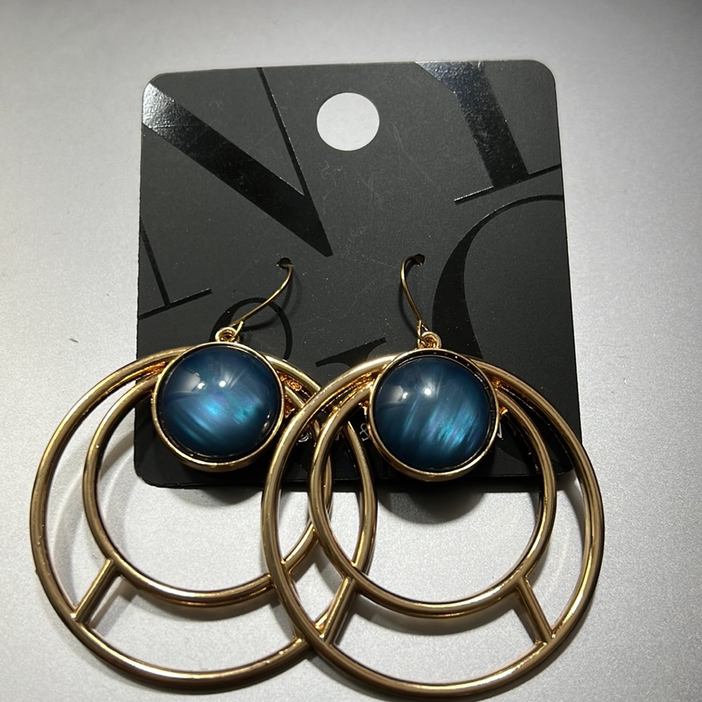 Classy Blue medium sized earrings
